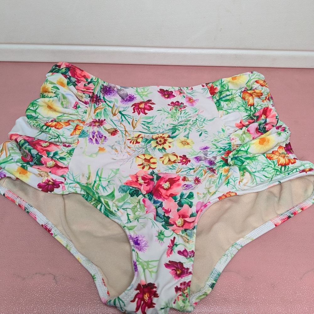KORTNI JEANE Women’s S Floral High Waisted Lined Swimsuit Swim Bottoms